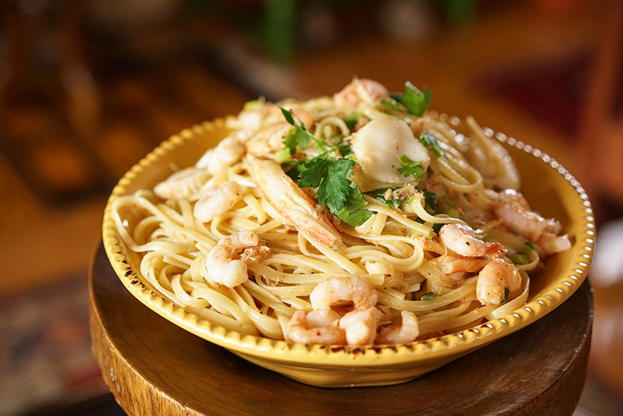 Creole Fettuccini With Seafood