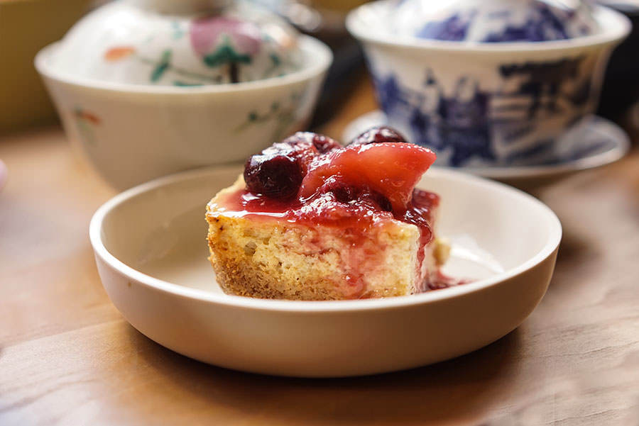 Cherry & rhubarb Cheesecake