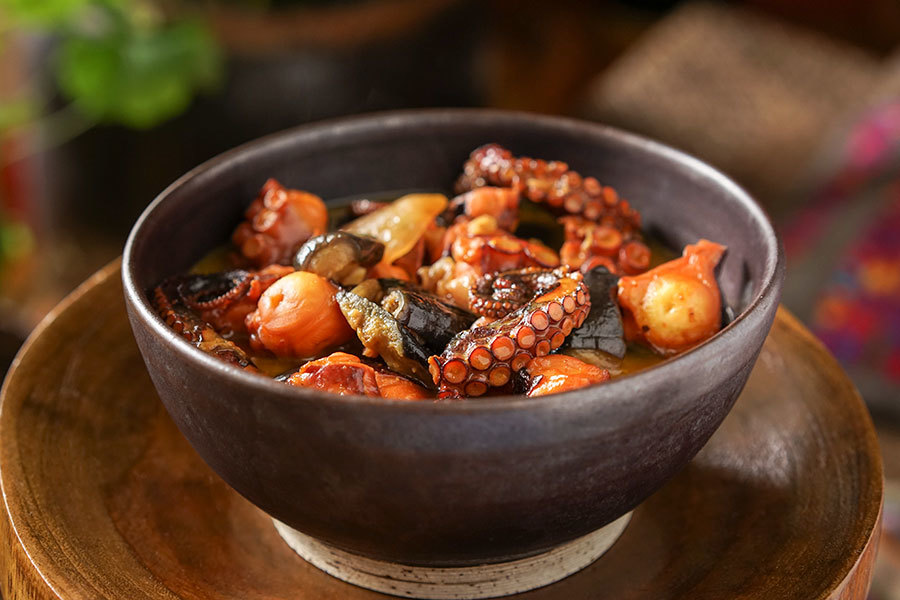 Octopus And Eggplant Curry