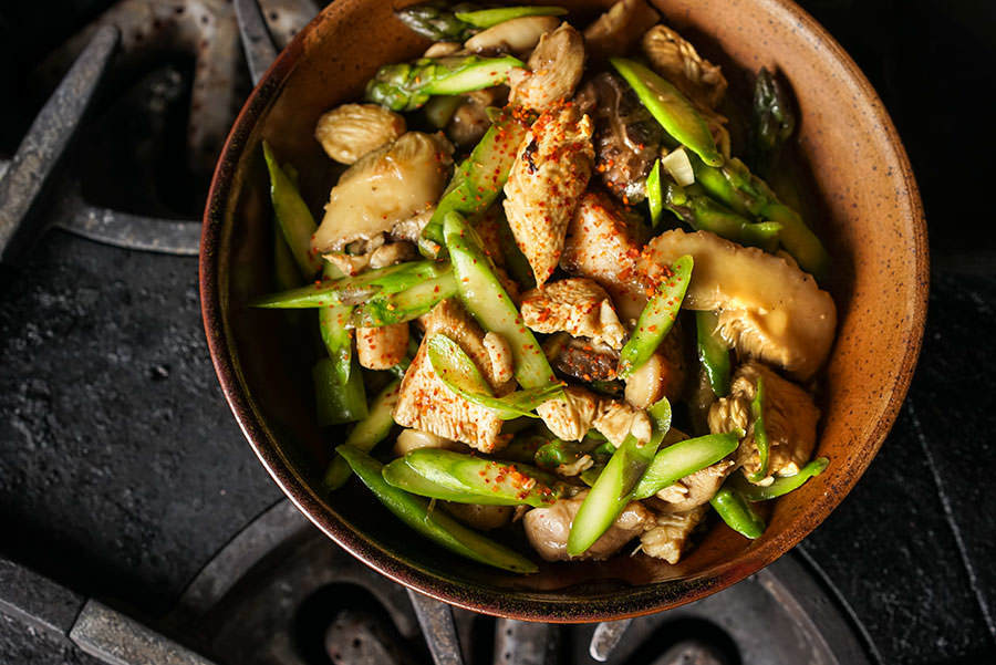 Chicken with Asparagus and Shiitake