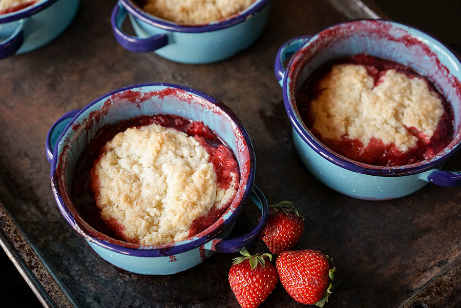 Strawberry Cobbler 