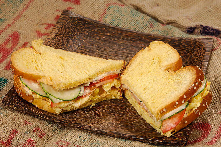 Red Curry Egg Sandwich