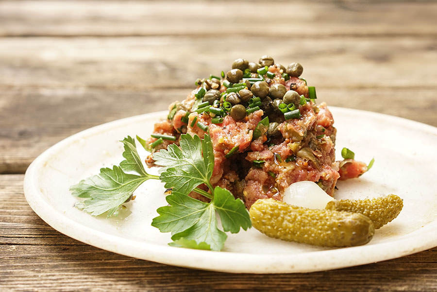 French-style bison tartare