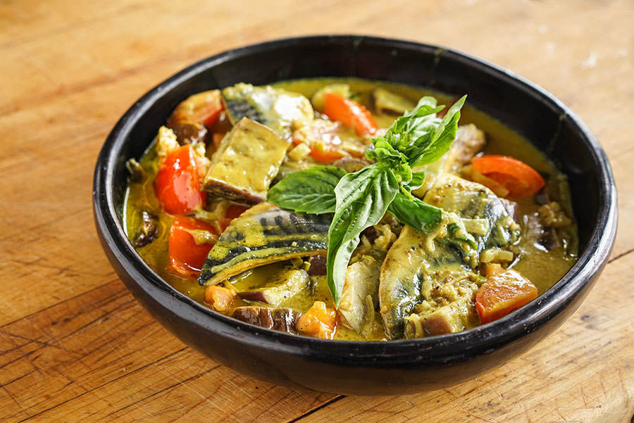 Mackerel and Eggplant Curry