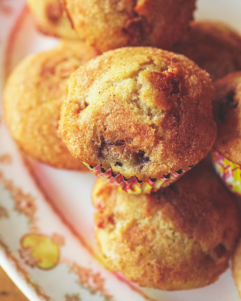 Cherry rhubarb and cinnamon pocket cakes