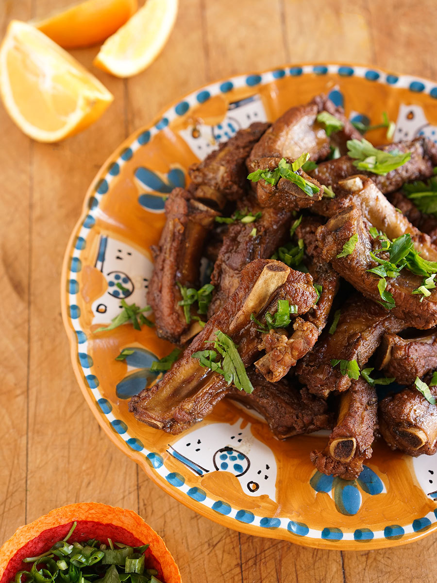 Orange and bay leaf pork ribs