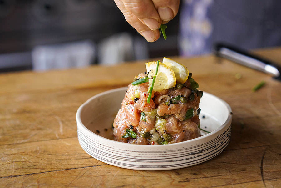 Salmon tartare