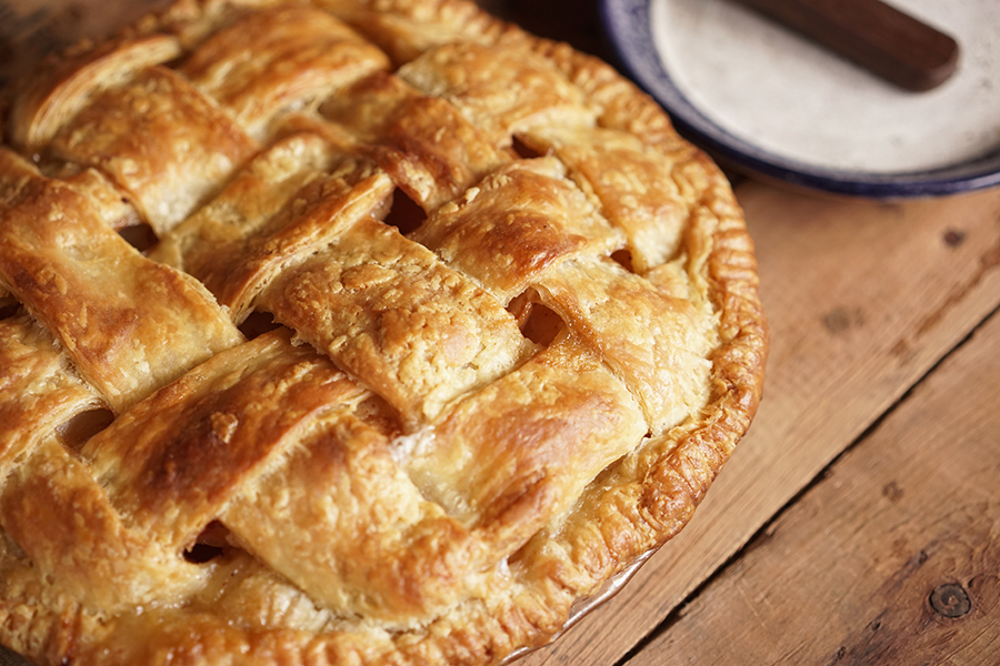 Classic apple pie