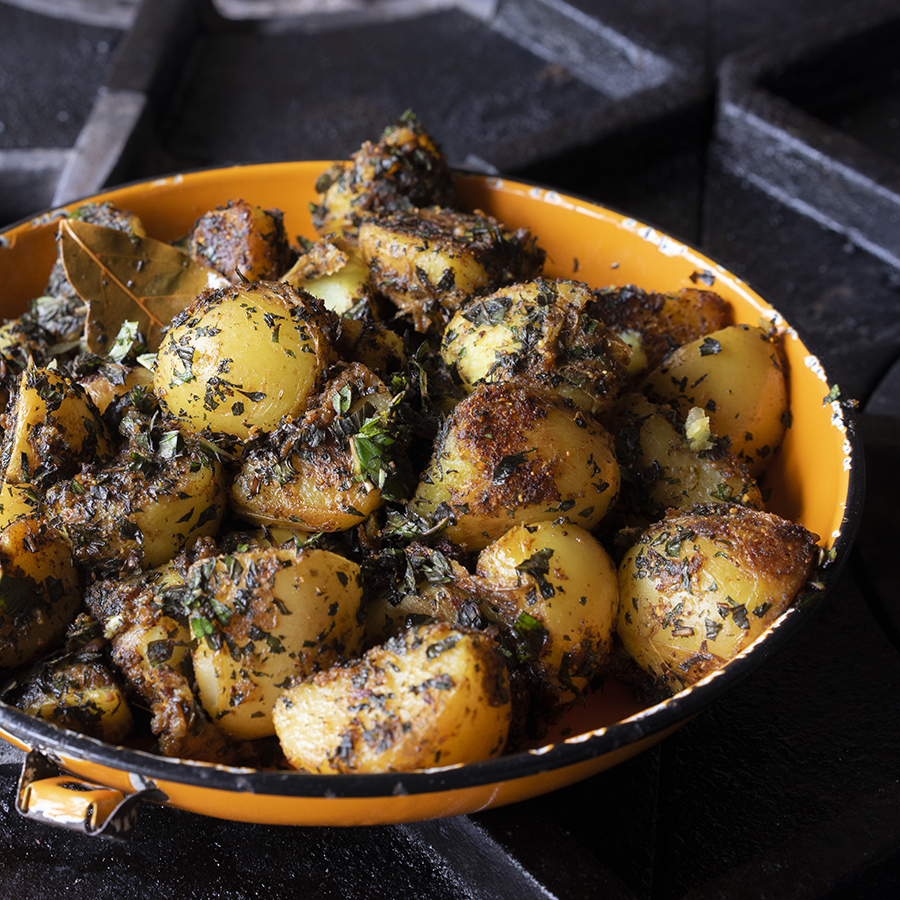 Minted New Potatoes Recipe by Sonia - Cookpad